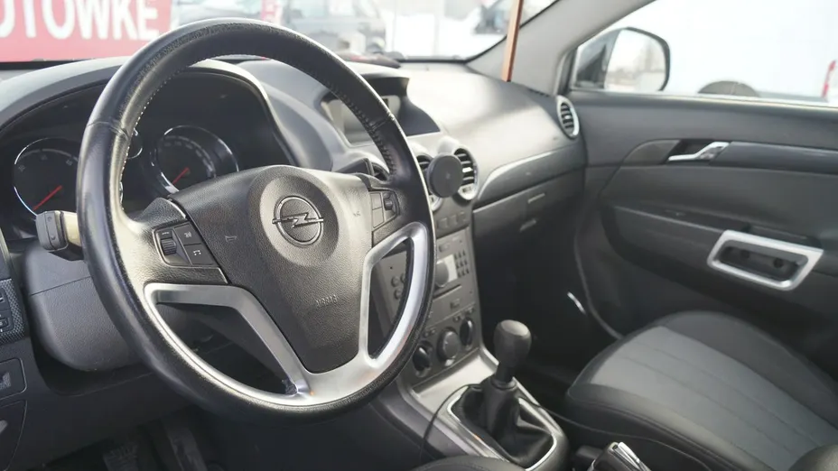 OPEL Antara -