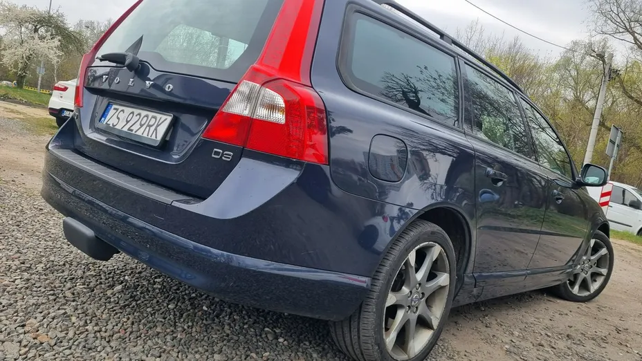 VOLVO V70 -