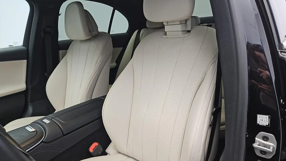 MERCEDES-BENZ E Klasa -