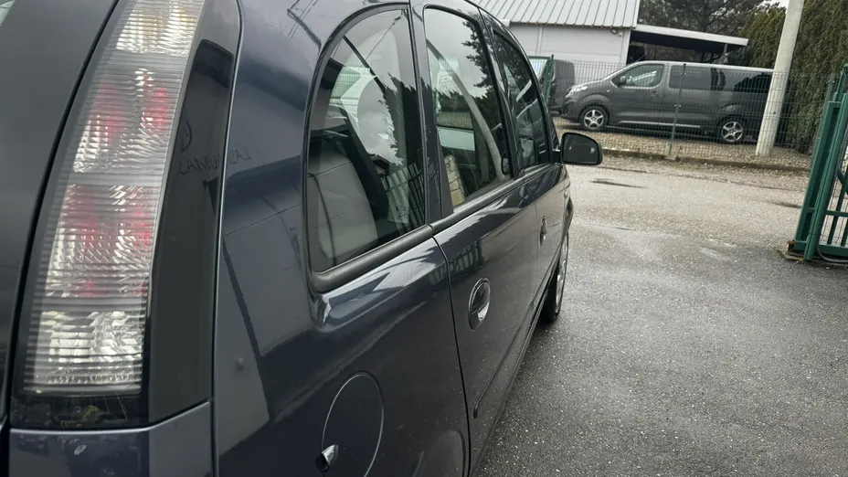 OPEL Meriva -