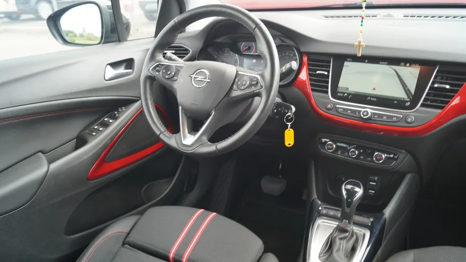 OPEL Crossland -