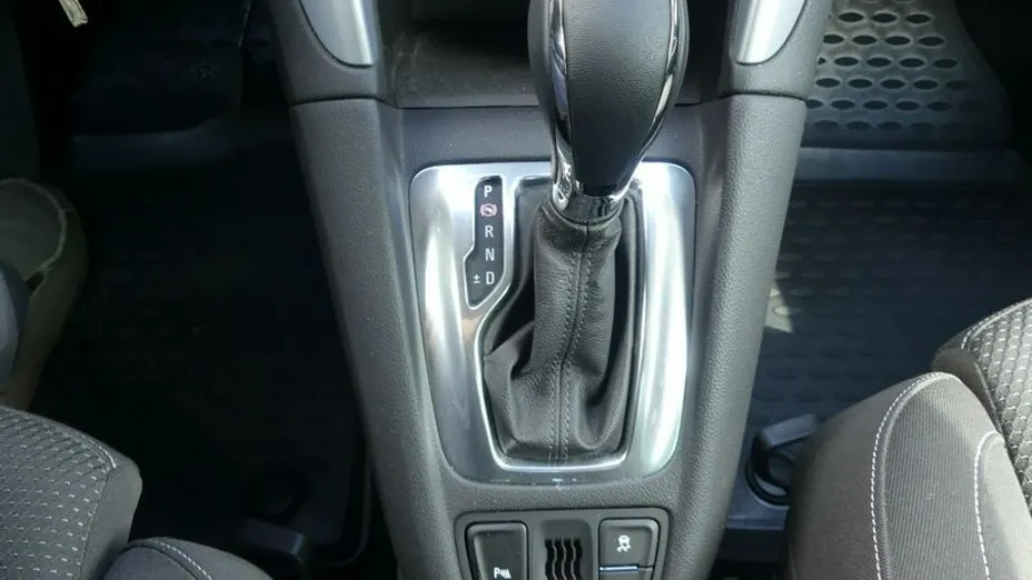 OPEL Zafira -