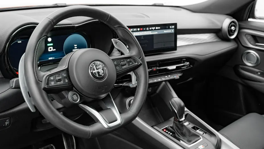 ALFA ROMEO Tonale -