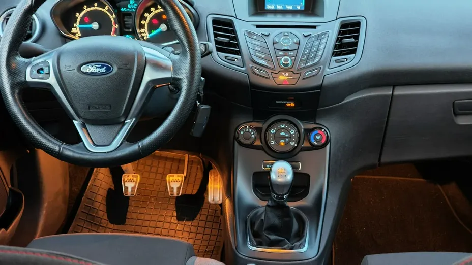 FORD Fiesta -