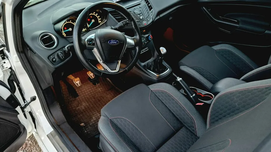 FORD Fiesta -