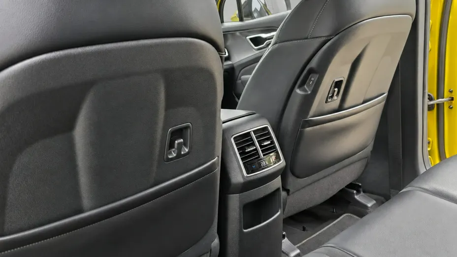 KIA Sportage -