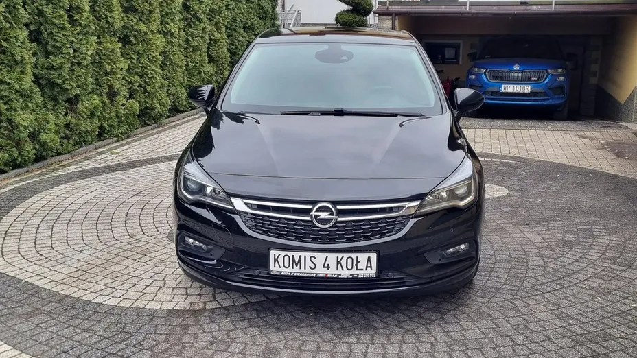 OPEL Astra -
