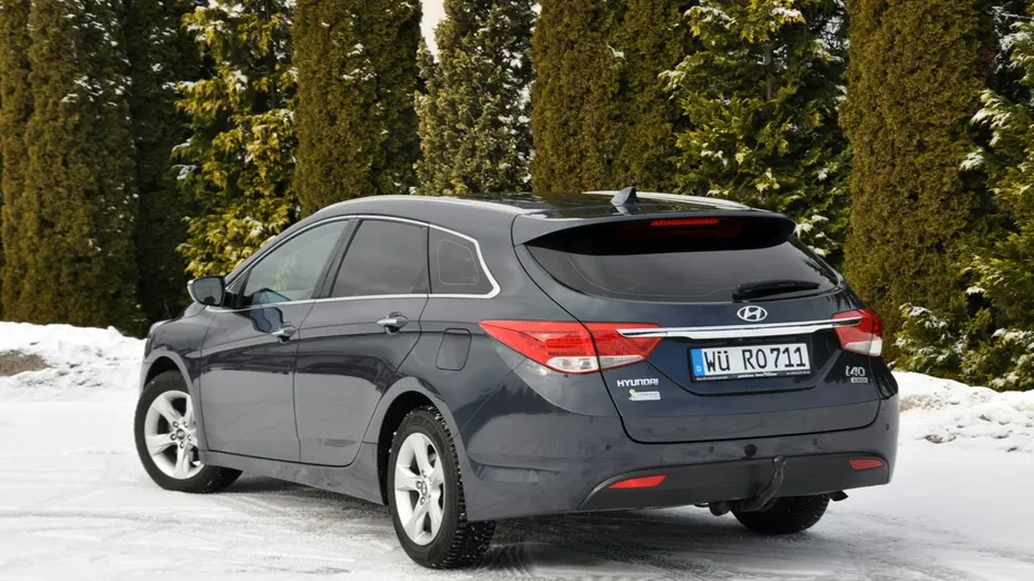 HYUNDAI i40 -