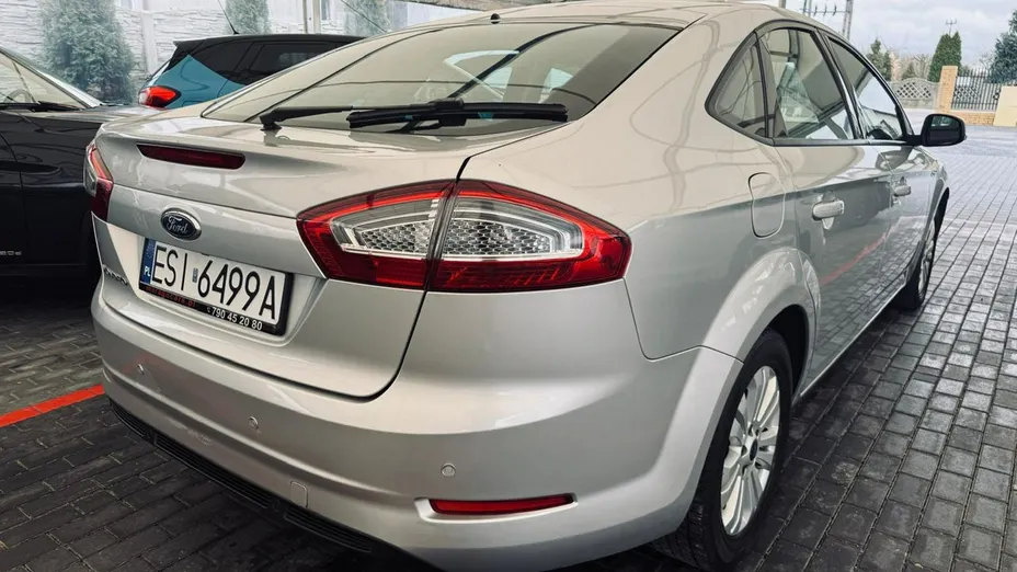 FORD Mondeo -