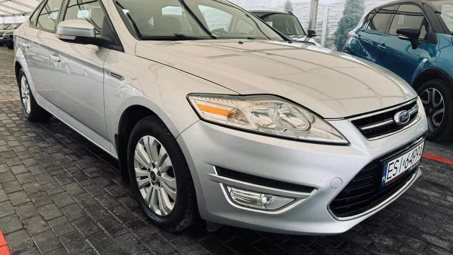 FORD Mondeo -