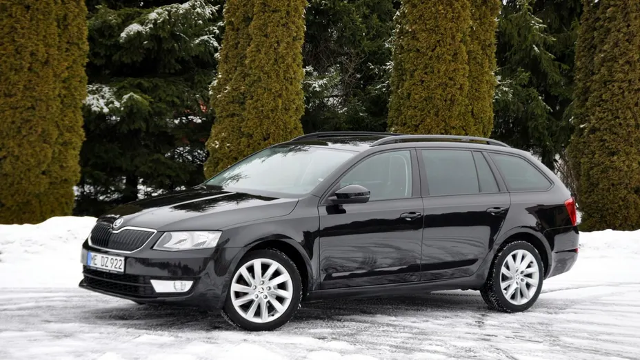 SKODA Octavia -
