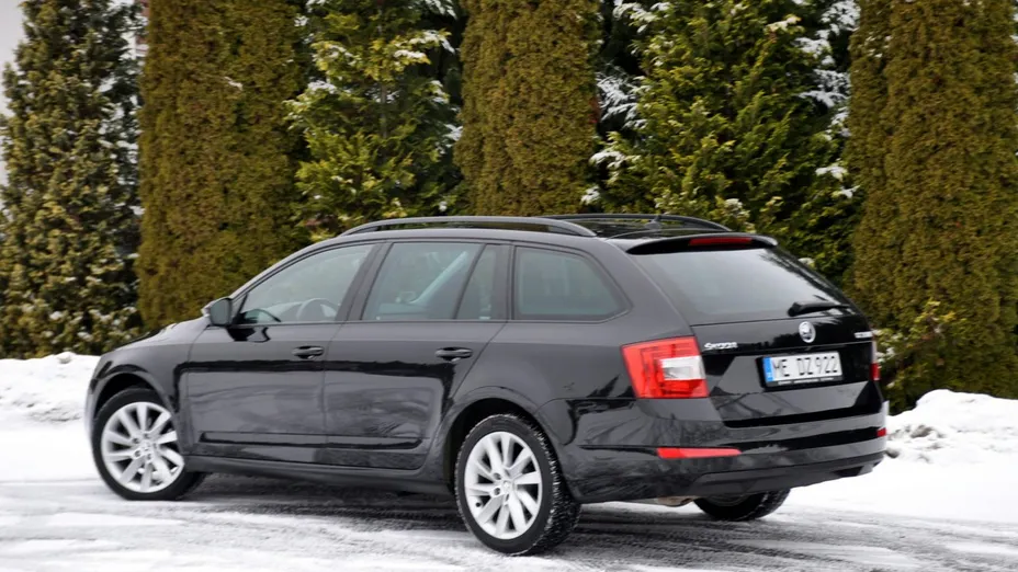 SKODA Octavia -