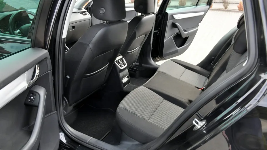 SKODA Octavia -
