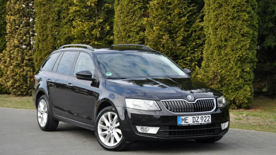 SKODA Octavia -