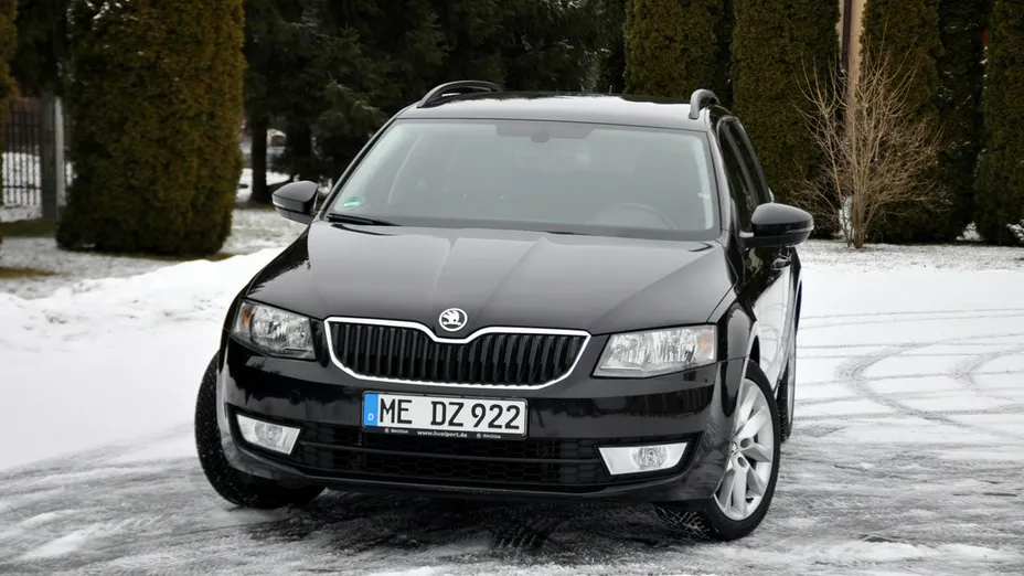 SKODA Octavia -