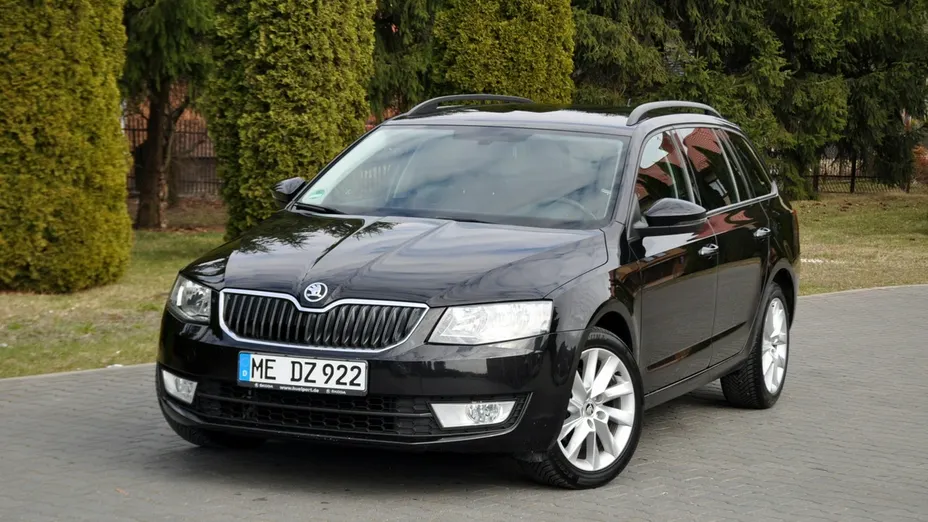 SKODA Octavia -