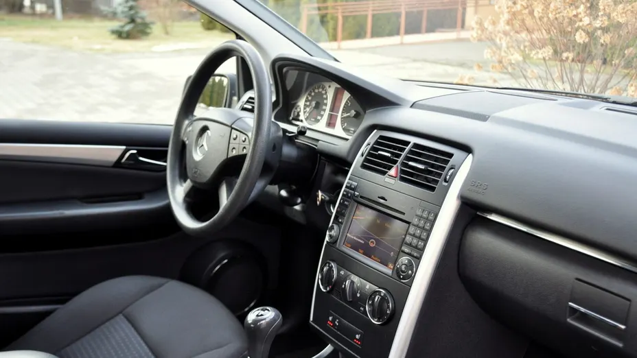 MERCEDES-BENZ B Klasa -