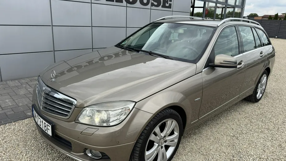 MERCEDES-BENZ C Klasa -