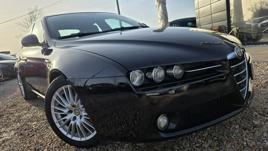 ALFA ROMEO 159 -