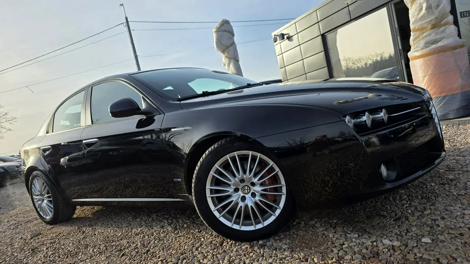 ALFA ROMEO 159 -