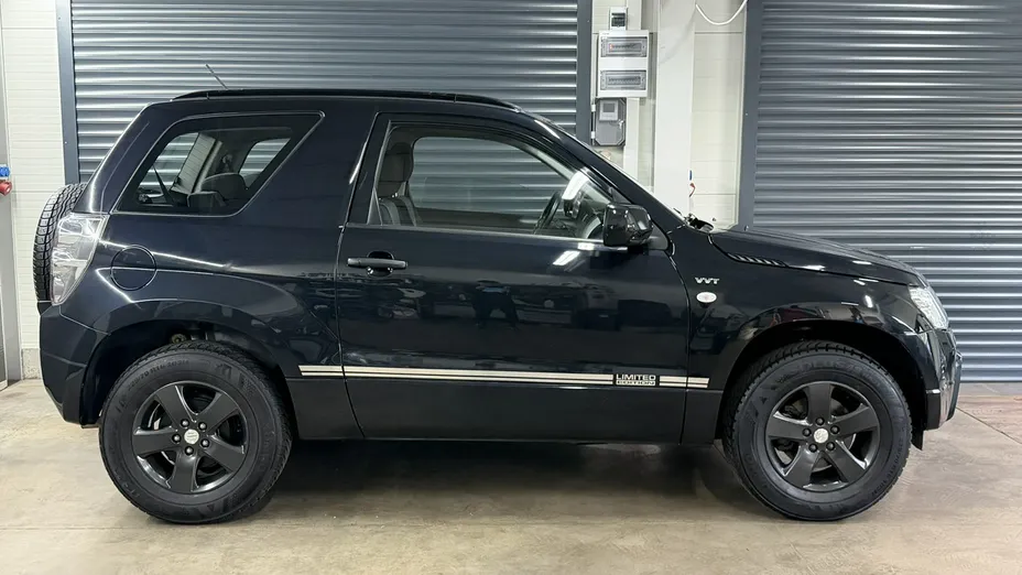 SUZUKI Grand Vitara -