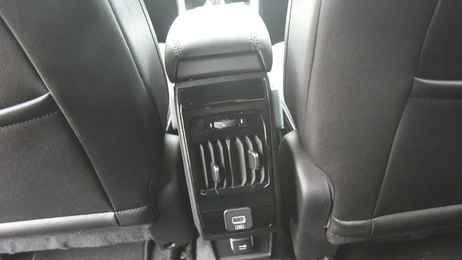 JEEP Compass -