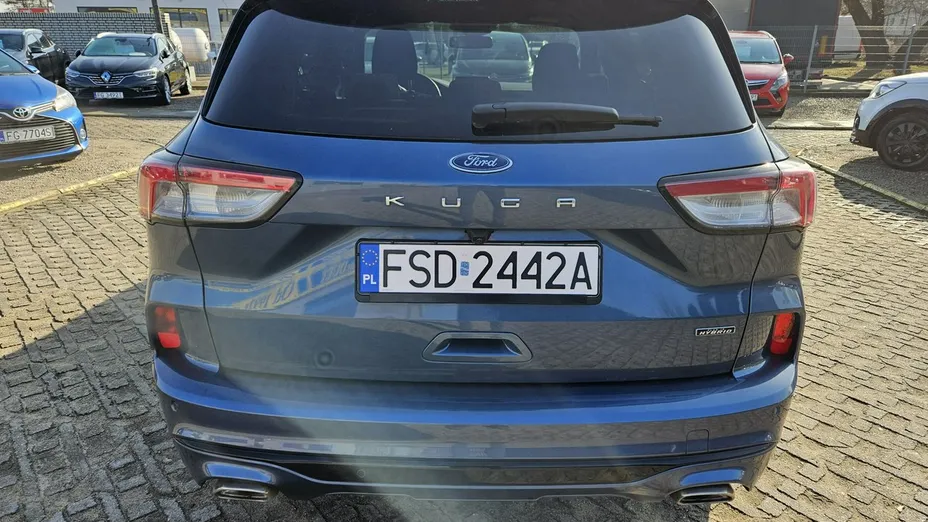 FORD Kuga -