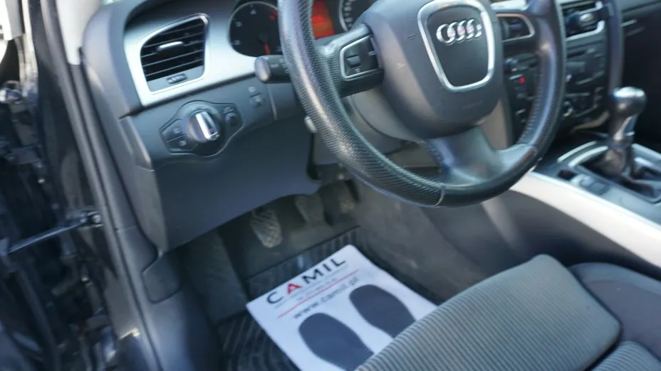 AUDI A4 Avant -
