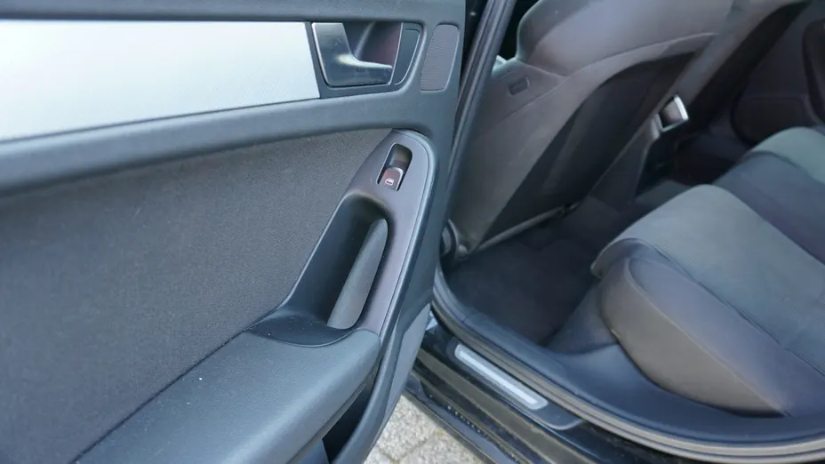 AUDI A4 Avant -