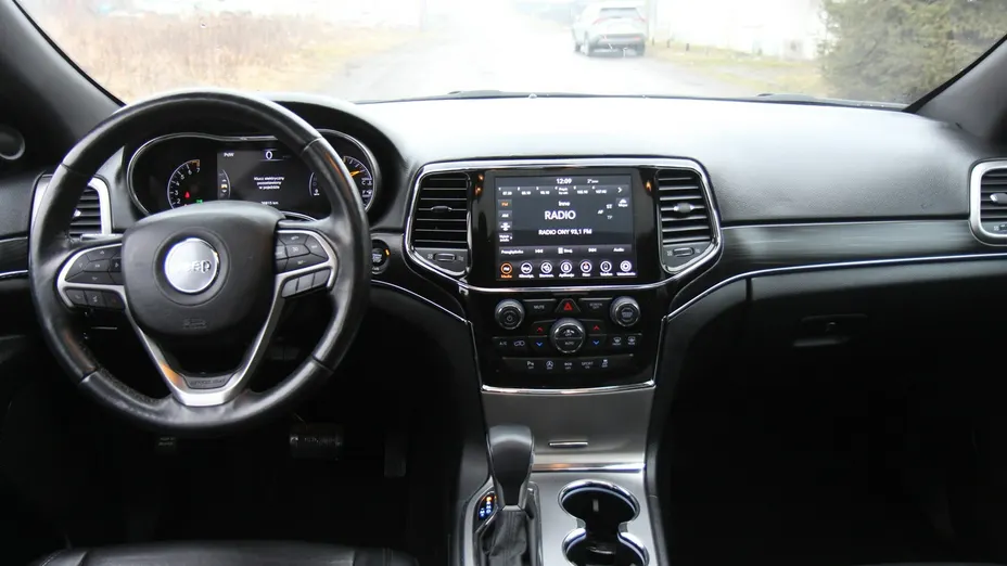 JEEP Grand Cherokee -