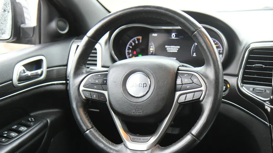 JEEP Grand Cherokee -