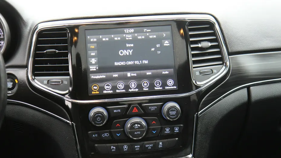 JEEP Grand Cherokee -