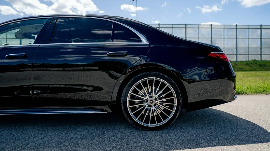 MERCEDES-BENZ S Klasa -
