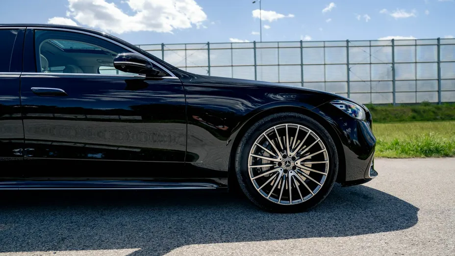 MERCEDES-BENZ S Klasa -
