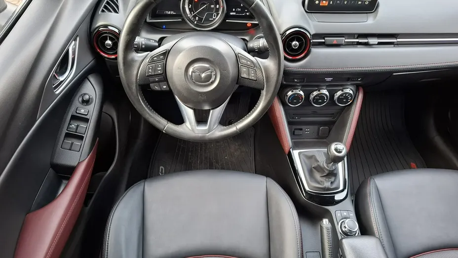 MAZDA CX-3 -