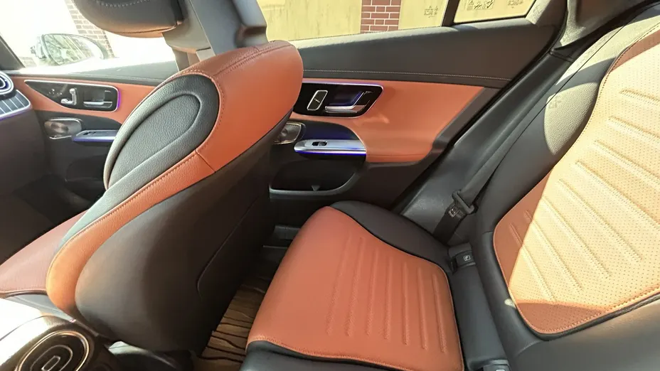 MERCEDES-BENZ GLC -