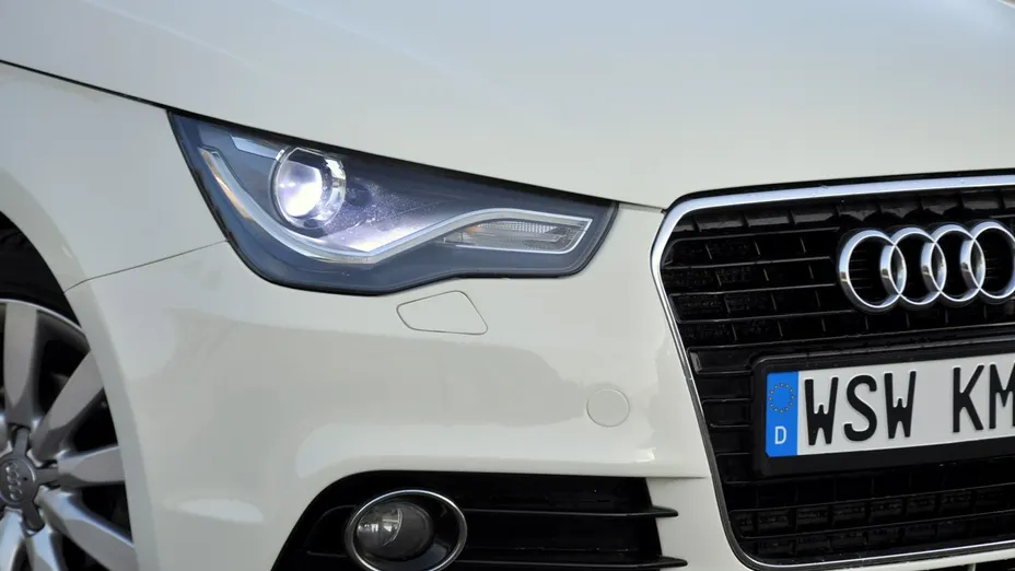 AUDI A1 -