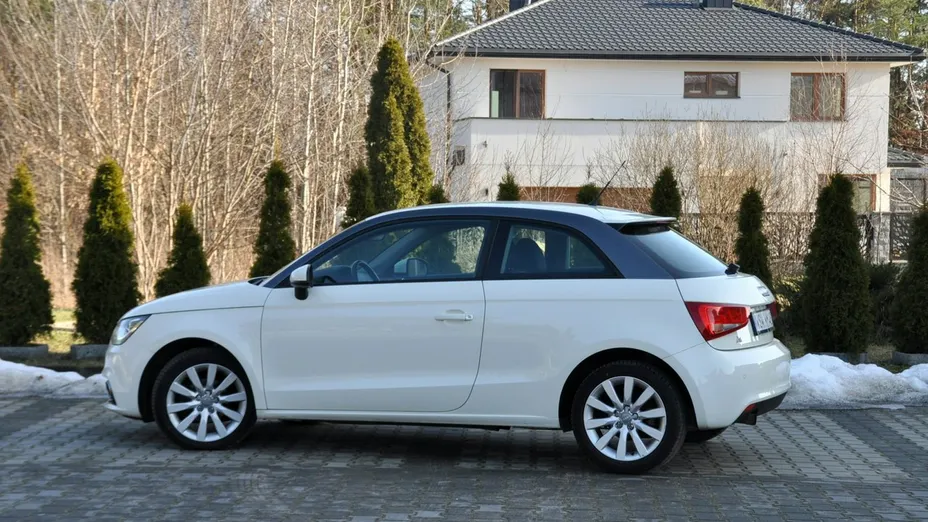 AUDI A1 -