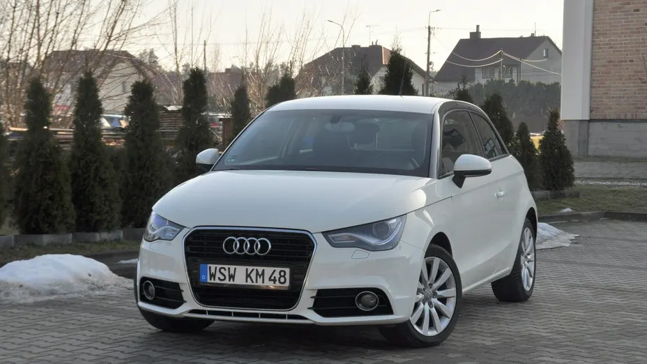 AUDI A1 -