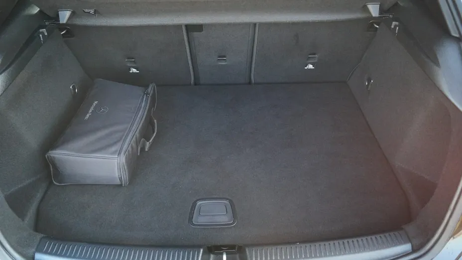 MERCEDES-BENZ A Klasa -