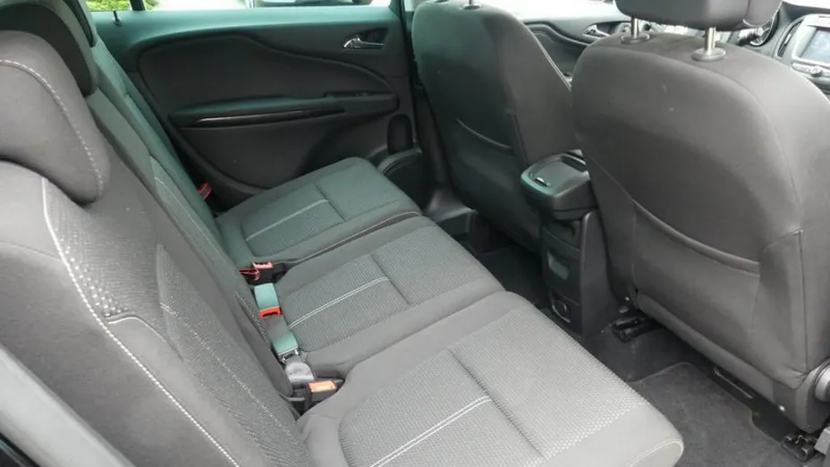 OPEL Zafira -