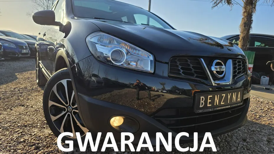 NISSAN Qashqai -