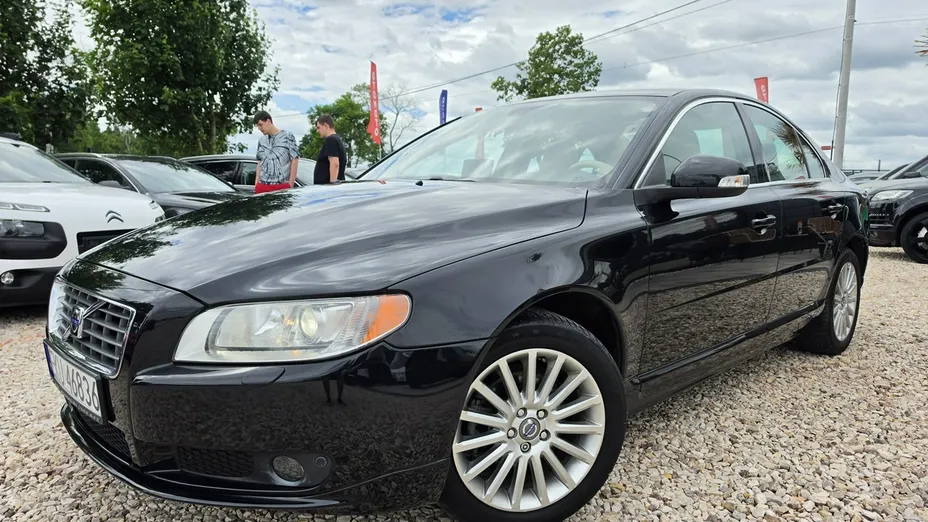 VOLVO S80 -