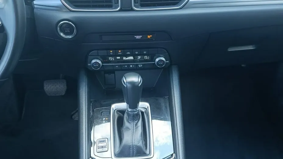 MAZDA CX-5 -