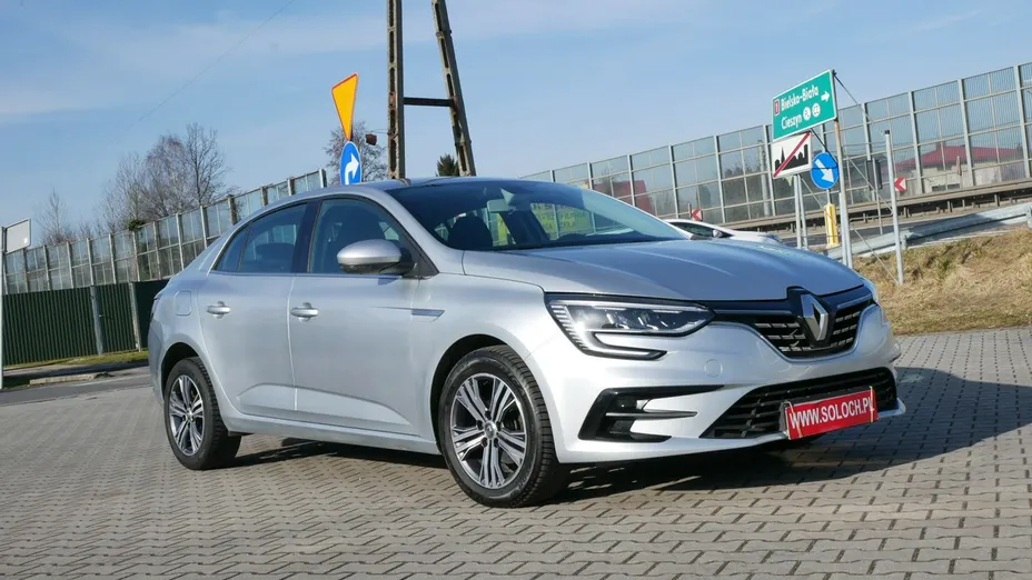 RENAULT Megane -