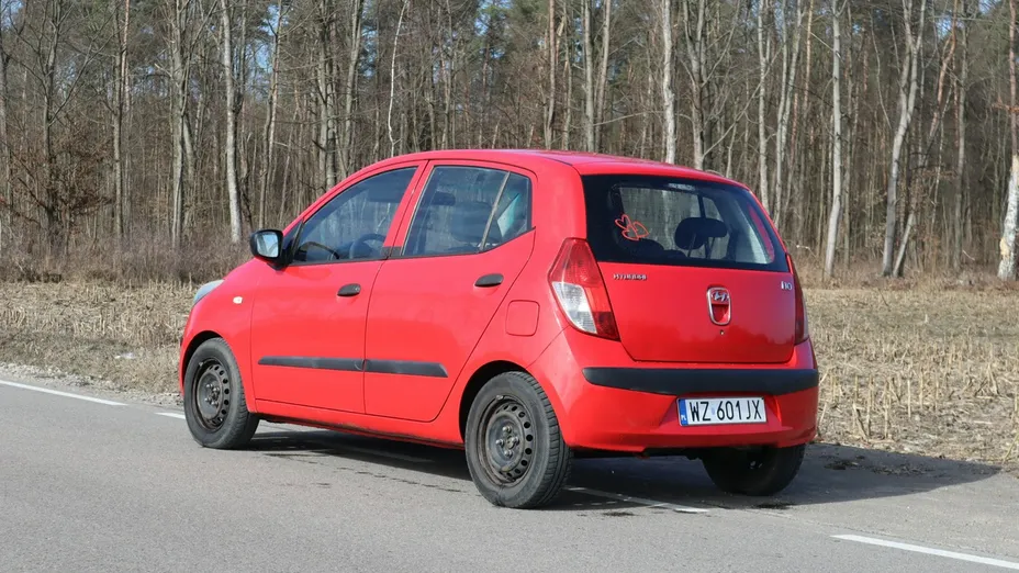 HYUNDAI i10 -