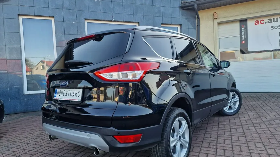 FORD Kuga -