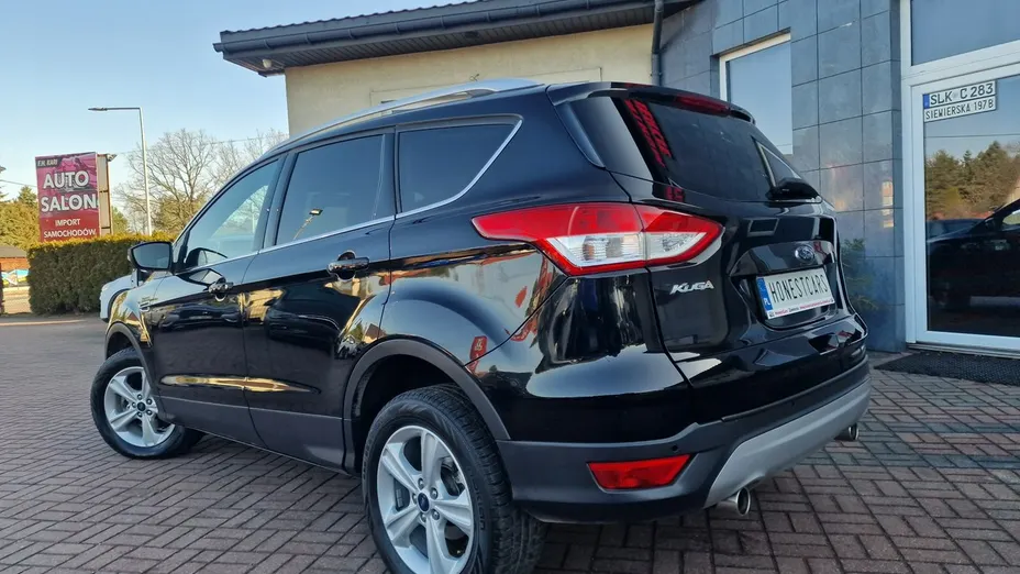 FORD Kuga -