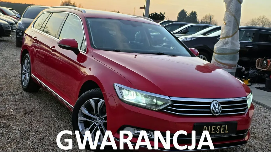 VOLKSWAGEN Passat -