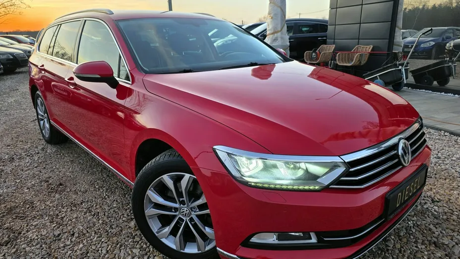 VOLKSWAGEN Passat -